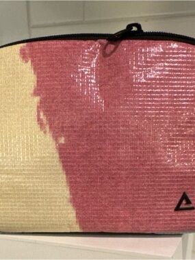 Rareform Zion Sling Bag
